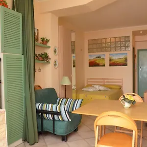 Depandance Casa Andrea Apartment